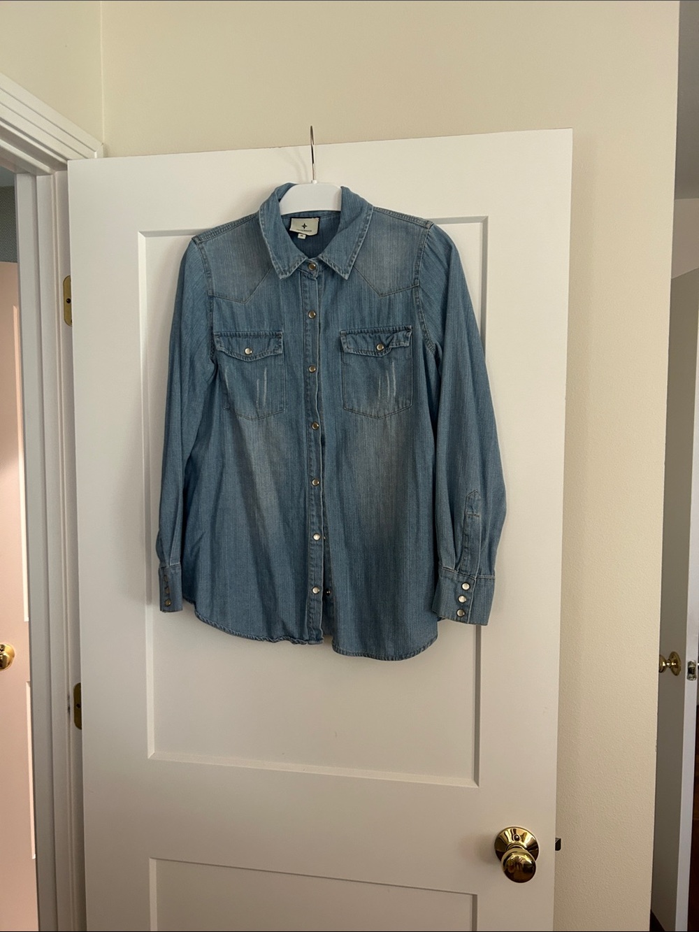 Tuckernuck Light Blue Denim Button-Down Shirt